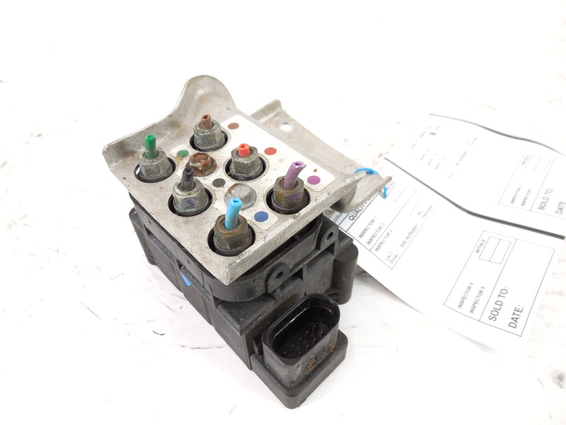 Audi A8 Air Suspension Control Valve OEM 2007 07