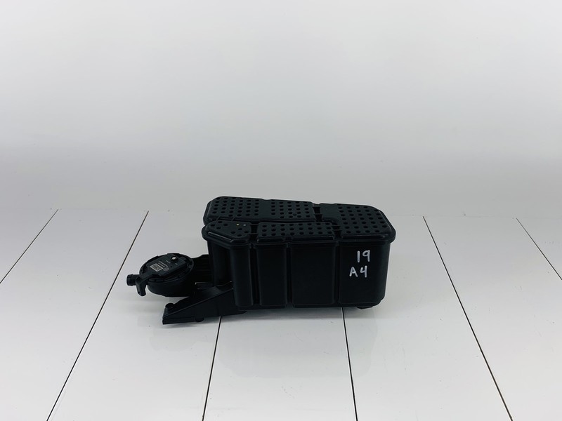17-20 AUDI A4 B9 2.0L L4 TFSI GAS ENGINE EMISSION FUEL VAPOR CANISTER FILTER OEM