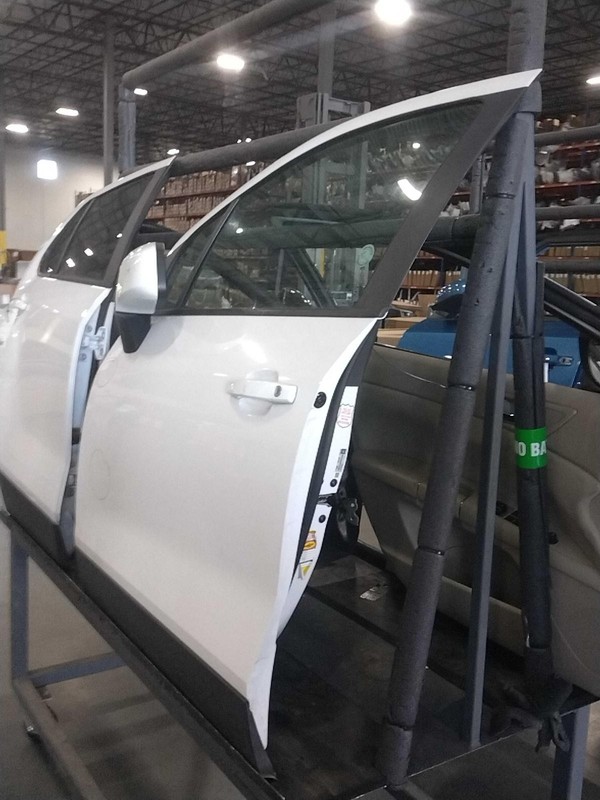2019 Chevrolet Trax Front Left Door White 608586 Used 88K Miles
