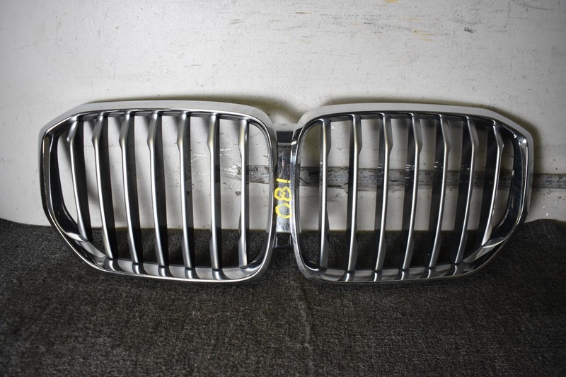 19 20 21 22 23 BMW G05 X5 7454887 GRILL GRILLE OEM