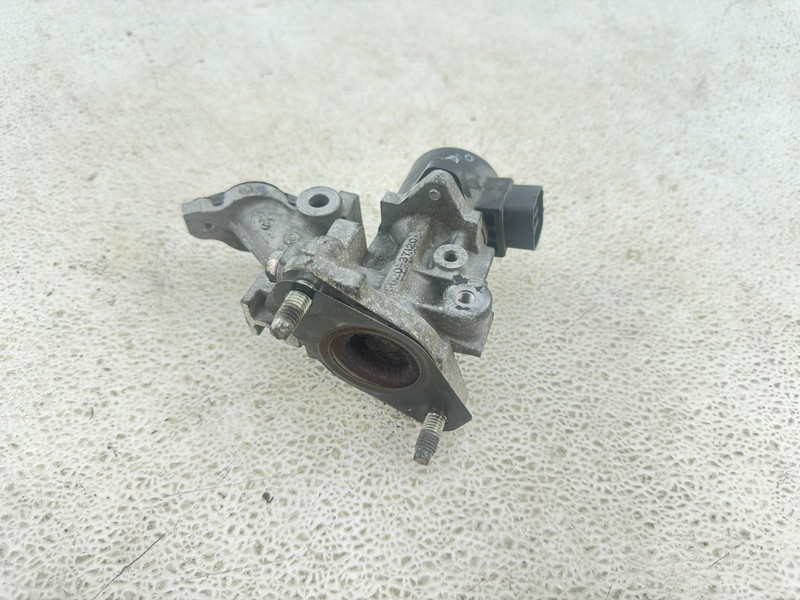2010-2015 Toyota Prius 1.8L Hybrid EGR Valve OEM