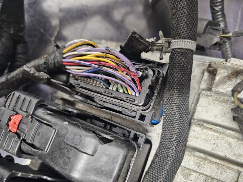 84397876 Engine Wire Harness from 2018 Chevy Colorado 3.6L AT 4x4 Ecu Damaged
