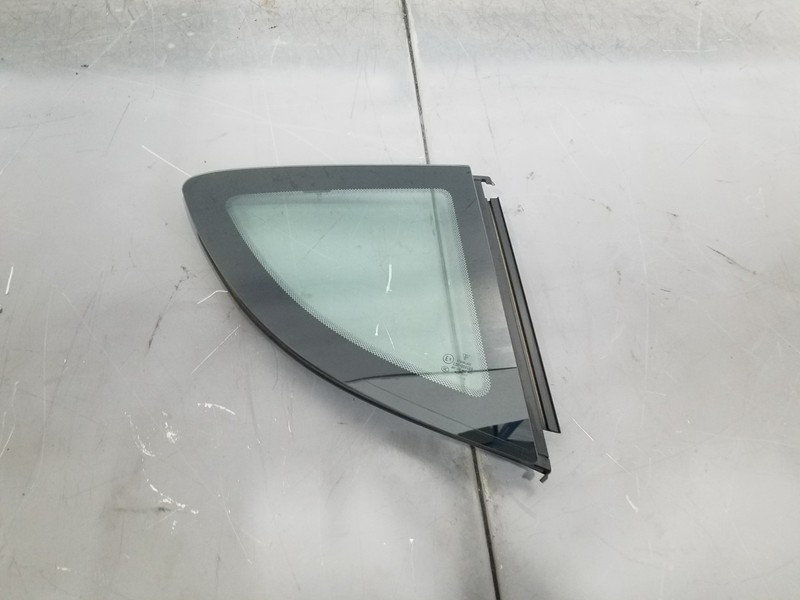 2006 Porsche Cayman S 987 Right Rear Quarter Glass #4760 F2
