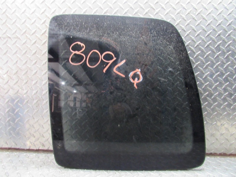 03 04 05 JEEP LIBERTY LEFT DRIVER QUARTER GLASS PRIVACY TINT