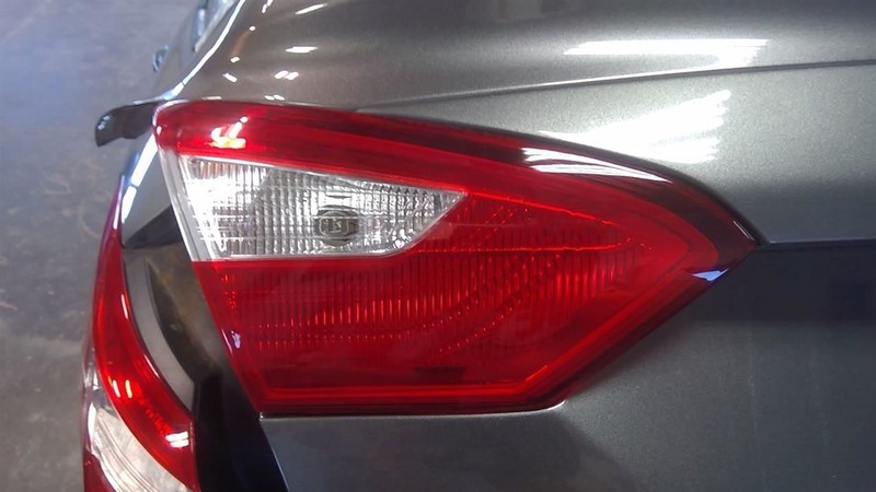 Driver Tail Light Sedan Inner Lid Mounted Fits 12-14 FOCUS 3464884