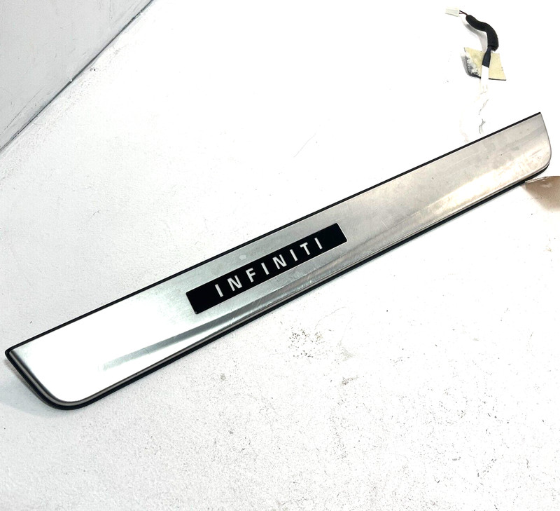 2016-20 INFINITI Q50 FRONT PASSENGER DOOR STEP SILL SCUFF PLATE COVER TRIM OEM