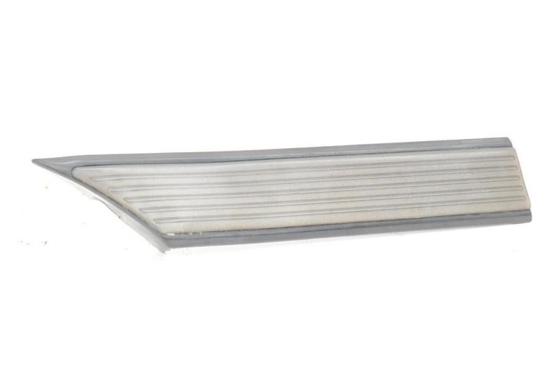 1986-1988 Toyota Supra MK3 7MGE Passenger Right Rear Quarter Forward Molding