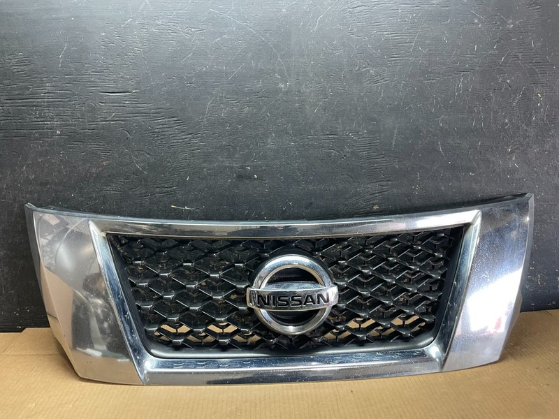 2013-2016 PathfinderFront Upper Chrome Grill Grille Aftermarket AA9070DG