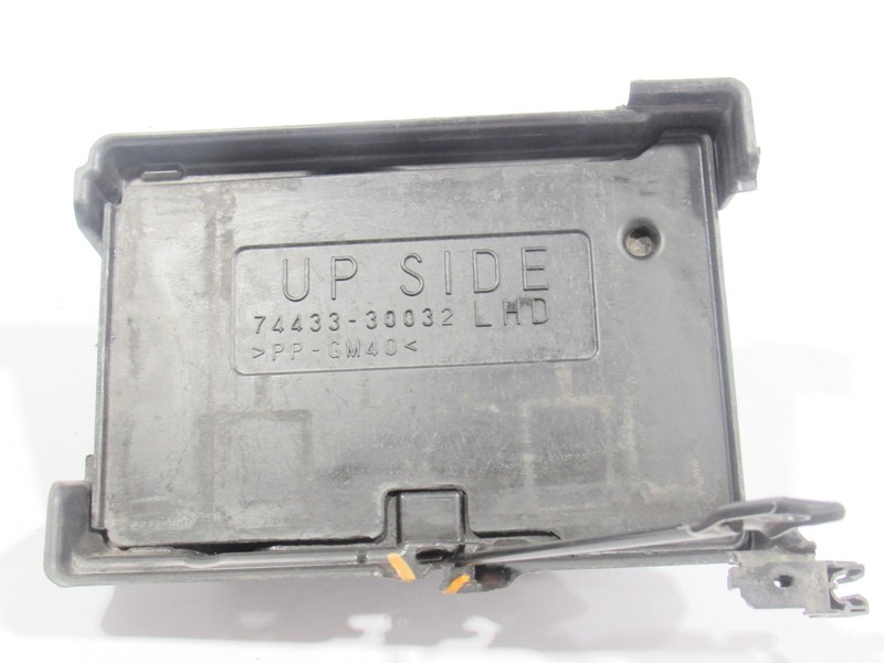 15-19 Lexus RC300 2016 Battery Tray Support Mount Bracket Cover ;:Y