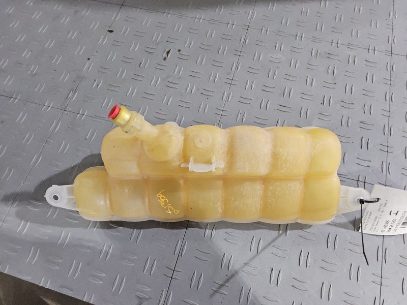 Coolant Reservoir Fits 15-25 FORD F150 PICKUP 3581129