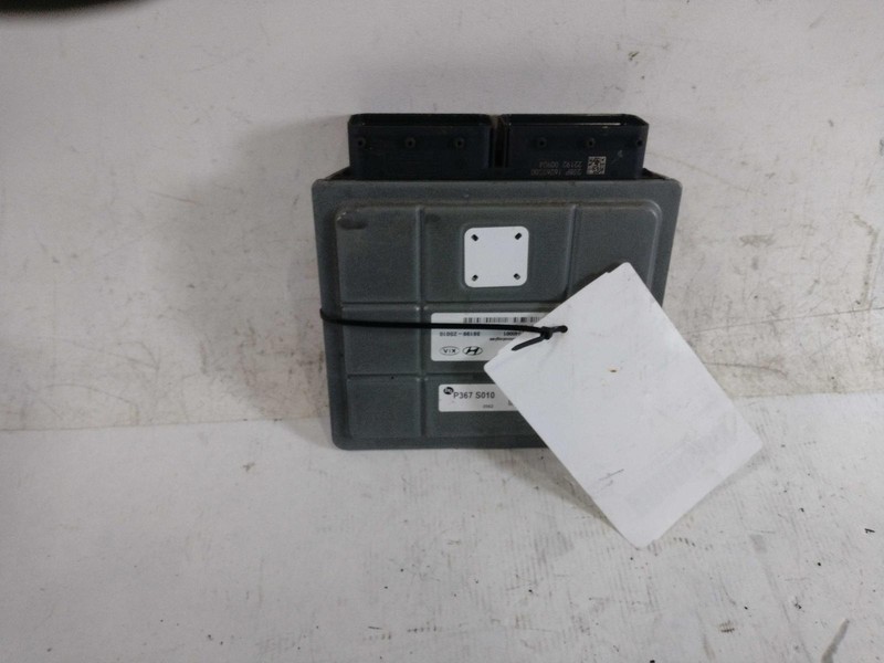 2023 KIA Sportage Engine Control Module ECM 2.5L OEM Used 31K Miles