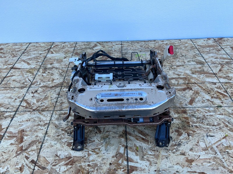INFINITI JX35 QX60 2013-2020 OEM FRONT RIGHT PASSENGER SEAT FRAME W/ MOTORS ASSY