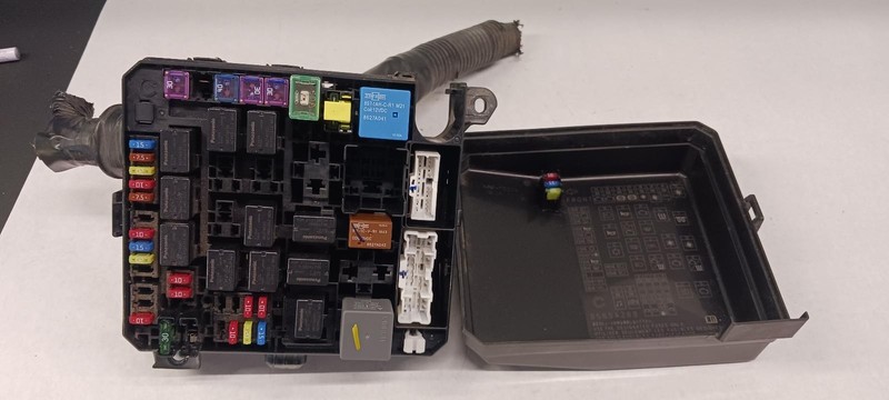 16-'17 MITSUBISHI LANCER Engine Fuse Box OEM 1 Year Warranty!