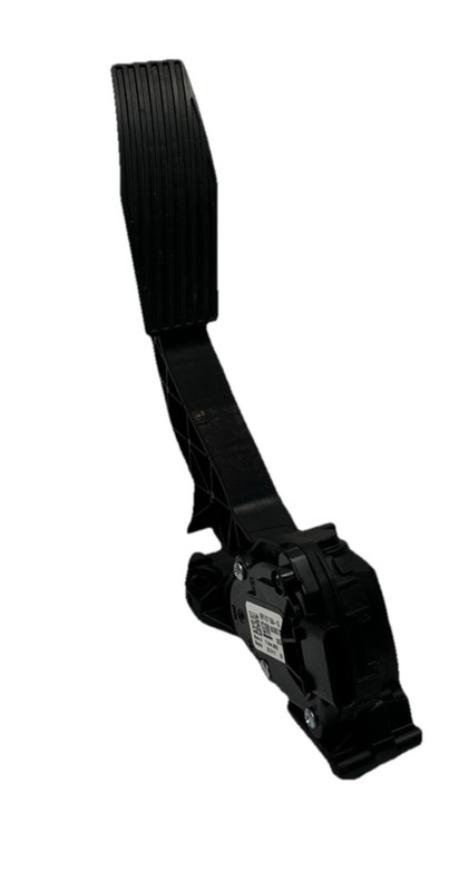 Chevrolet Equinox accelerator pedal 2023 pedal assembly OEM 84366776 1.5L FWD