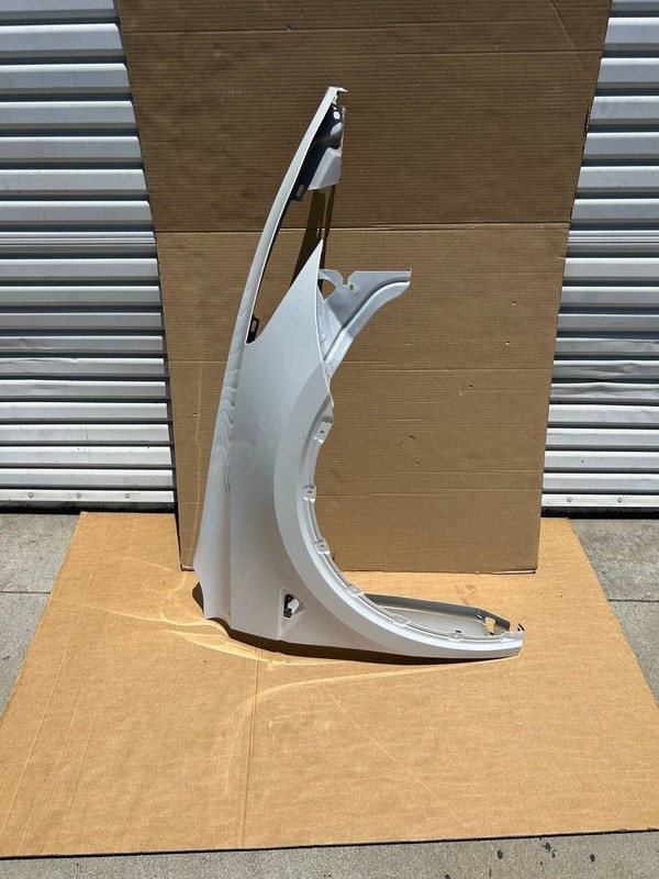 ✅2021-2025 Tesla Model Y Front Right RH Passenger Side Fender
