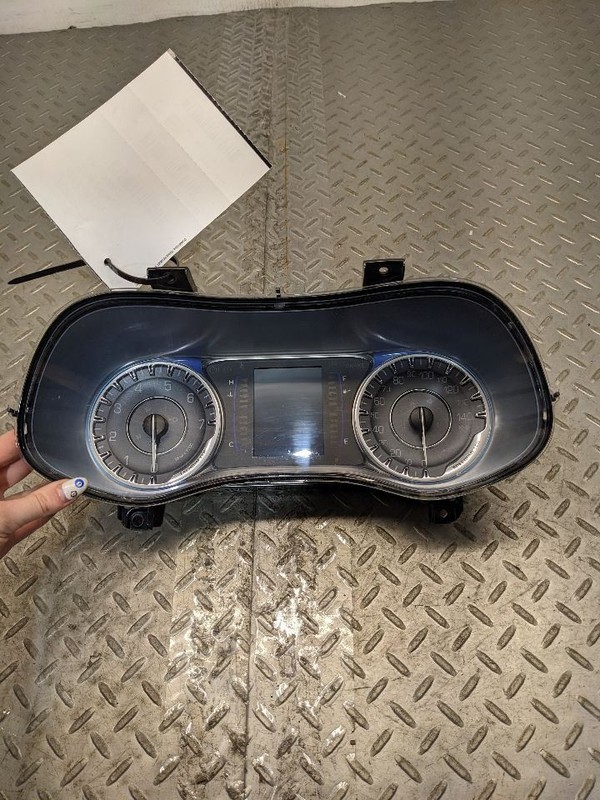 Speedometer Cluster Sedan Limited 3.5" Display Screen Fits 16 200 1151893