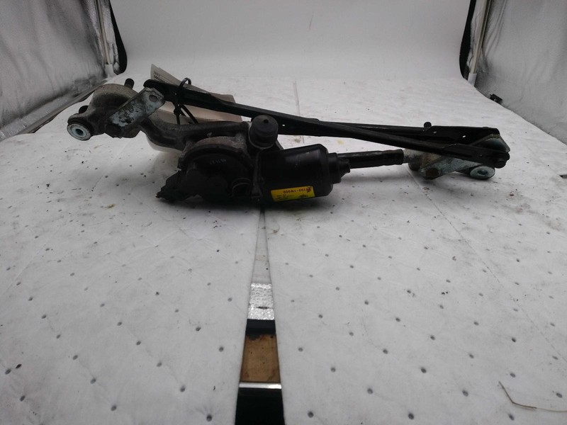 2016 Kia Rio Windshield Wiper Motor OEM 981101W000 101K Miles Blue