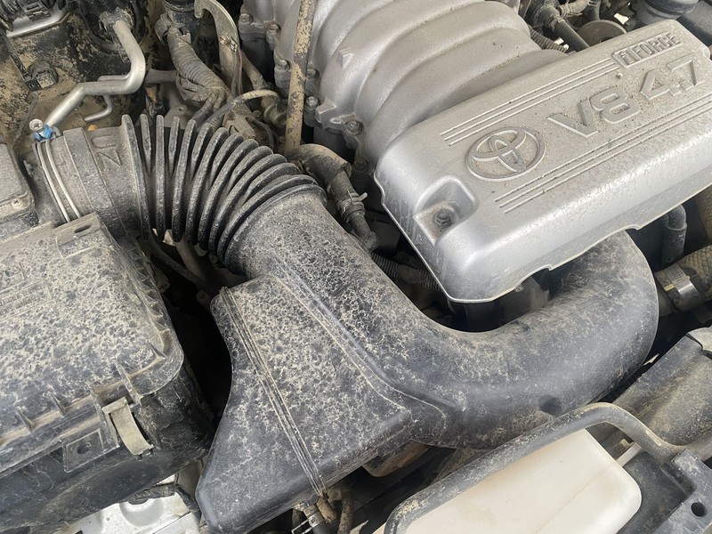 Air Intake Tube/resonator TOYOTA 4RUNNER 03 04
