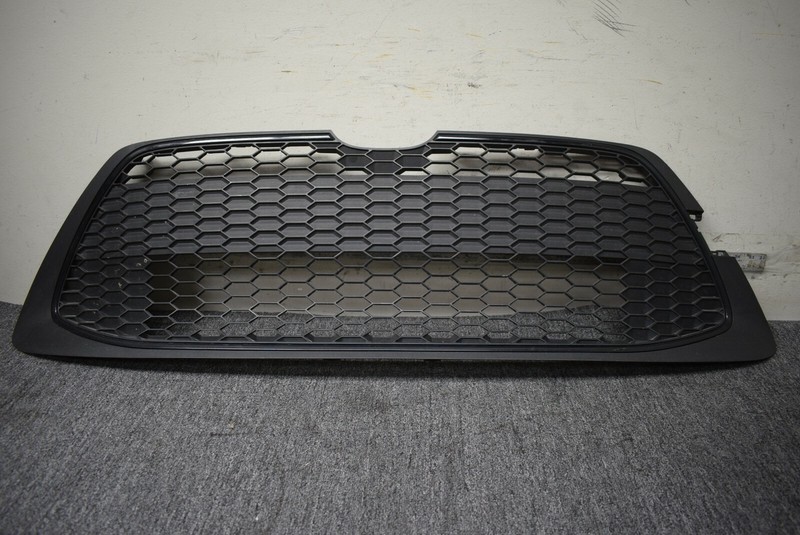 2019-2020 TOYOTA COROLLA FRONT LOWER BUMPER GRILLE FACTORY OEM