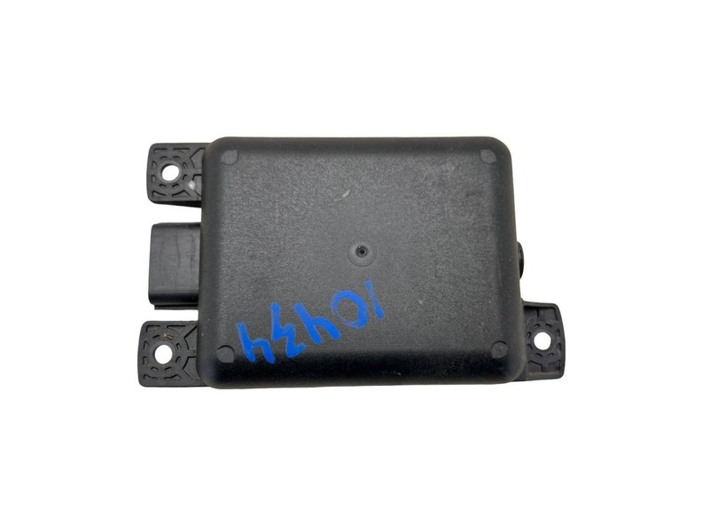 2018-2020 Chevrolet Traverse Left Driver Side Blind Spot Alert Radar Module