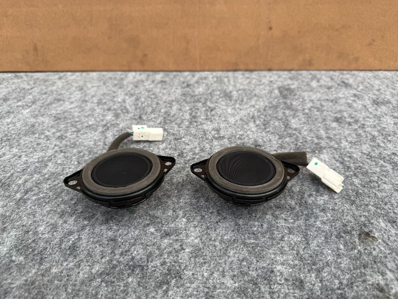 KIA STINGER 18-23 OEM FRONT OR REAR LEFT RIGHT DOOR TWEETER HARMAN KARDON PAIR