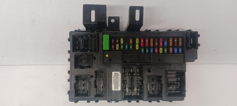 15 FORD MUSTANG Multifunction smart junction box OEM 1 Year Warranty!