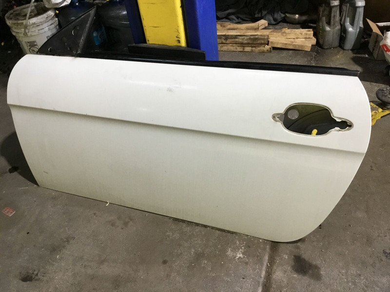 BMW E64 650i 2007 Convertible Front Left Driver Door Shell 06-10 :O