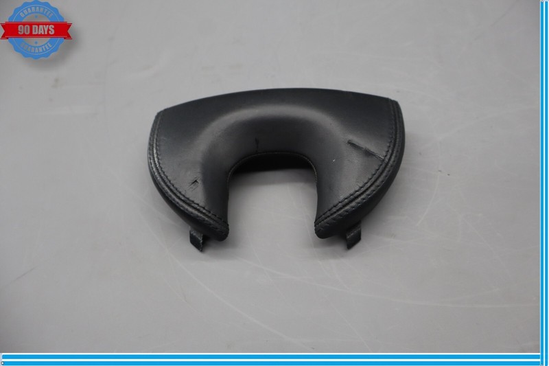 07-10 Mercedes W216 CL550 CL63 AMG Center Console Phone Pad Surround Trim Cover