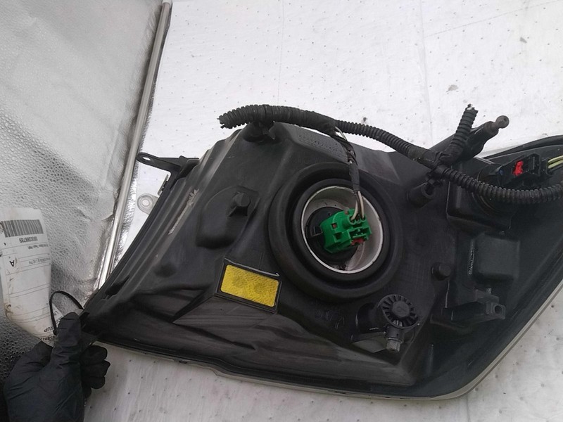 2009 Dodge 1500 Pickup Left Headlight Assembly Grey OEM 222022 312K Miles