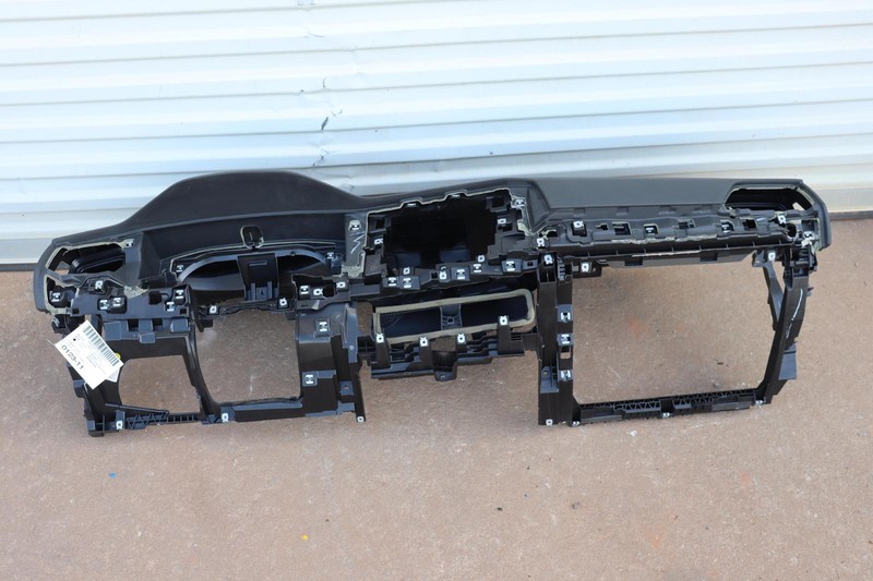 2019-2021 VW VOLKSWAGEN JETTA DASH DASHBOARD INSTRUMENT PANEL COVER OEM