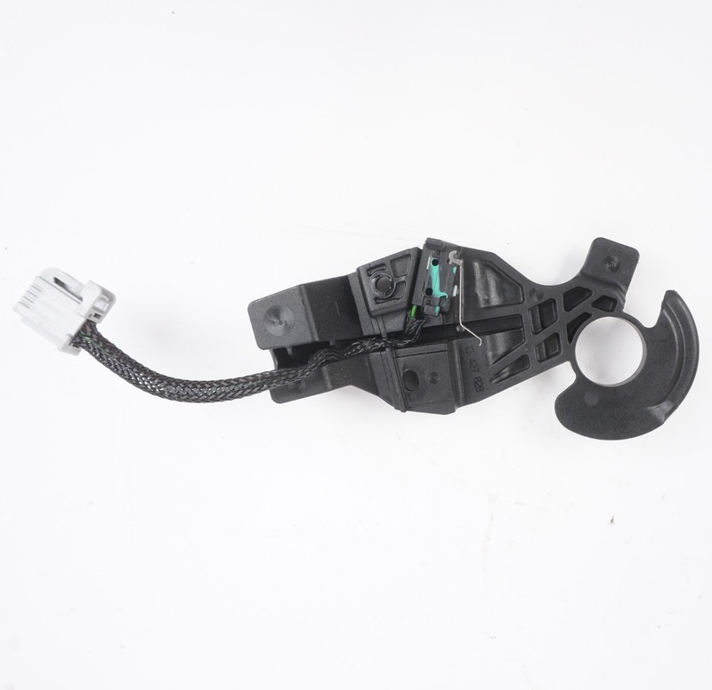 2016 – 2019 Buick Cascada Right Convertible Top Latch Sensor Switch OEM