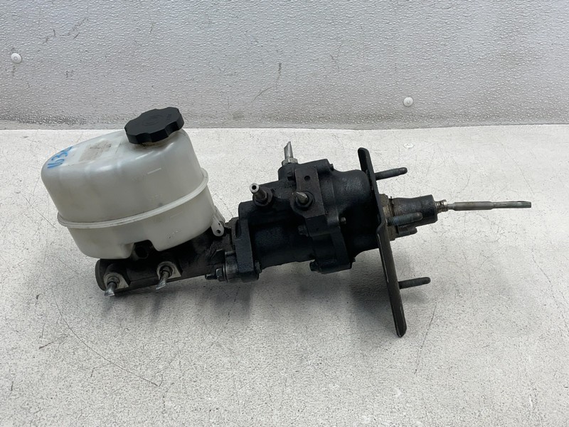 2003-2007 Hummer H2 Power Brake Booster Master Cylinder Reservoir 1630 OEM