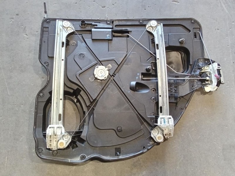 2009-2016 Dodge Ram 1500 Door Window Regulator Panel Rear Left Side 68045132AD