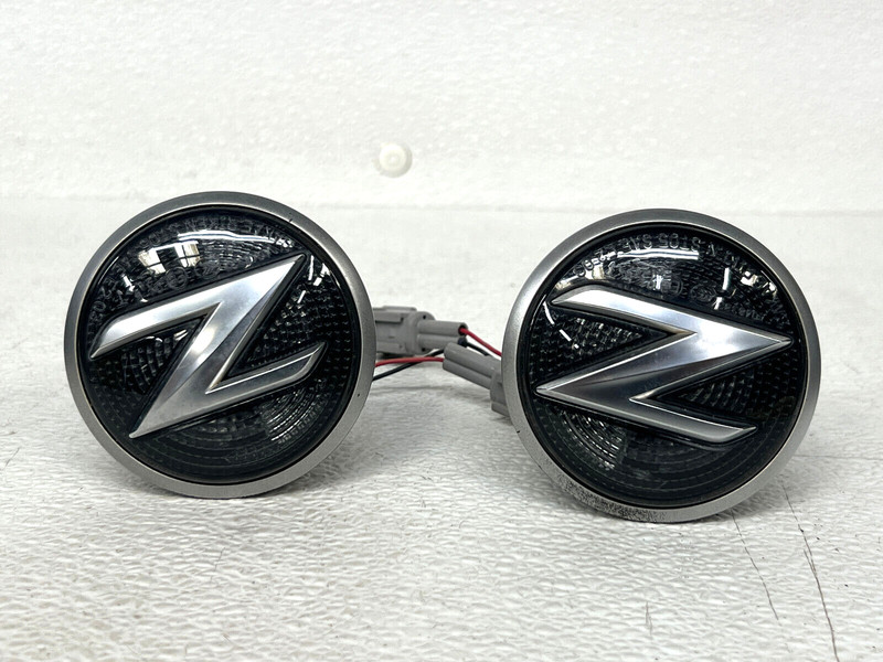 ⭐2009-2020 NISSAN 370Z COUPE FRONT RIGHT & LEFT FENDER TURN SIGNALS OEM LOT2484