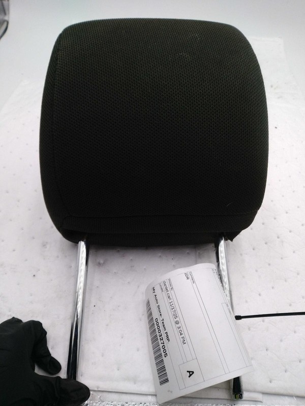 2016 Nissan Frontier Black Headrest OEM Used 122K Miles NJ25-22647-566213