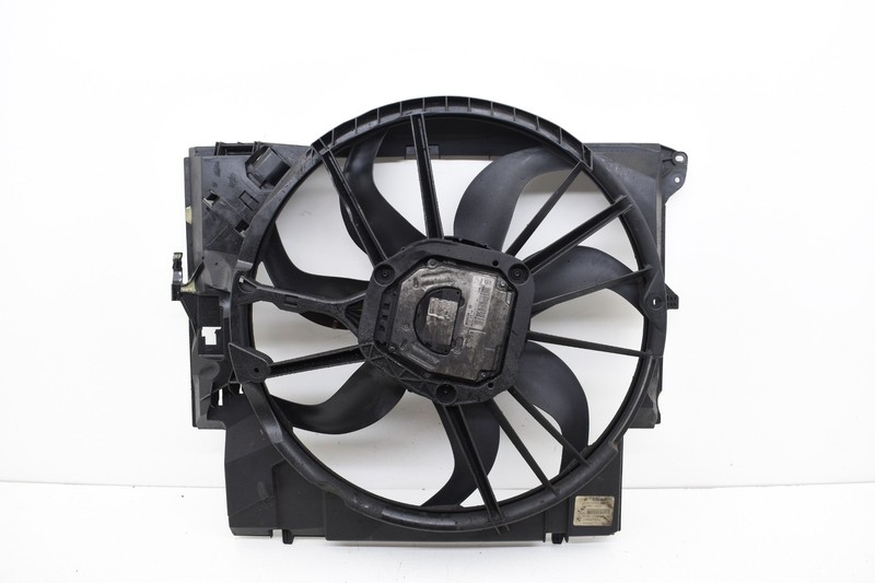 2008 BMW E90 335xi N54 Radiator Intercooler Cooling Fan Shroud Assembly OEM KW70