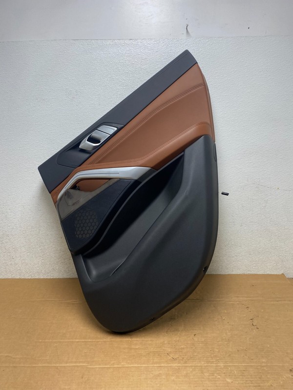 2020 to 2022 Bmw X6 Rear Right Passenger Side Door Panel Cover OEM M6893 DG