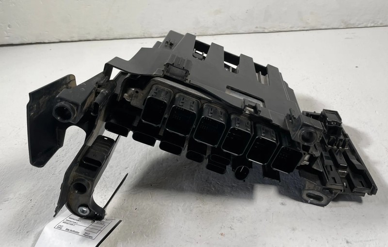 2018-2024 BMW X3 G01 ENGINE CONTROL MODULE UNIT ECM ECU W/ BRACKET # 108246