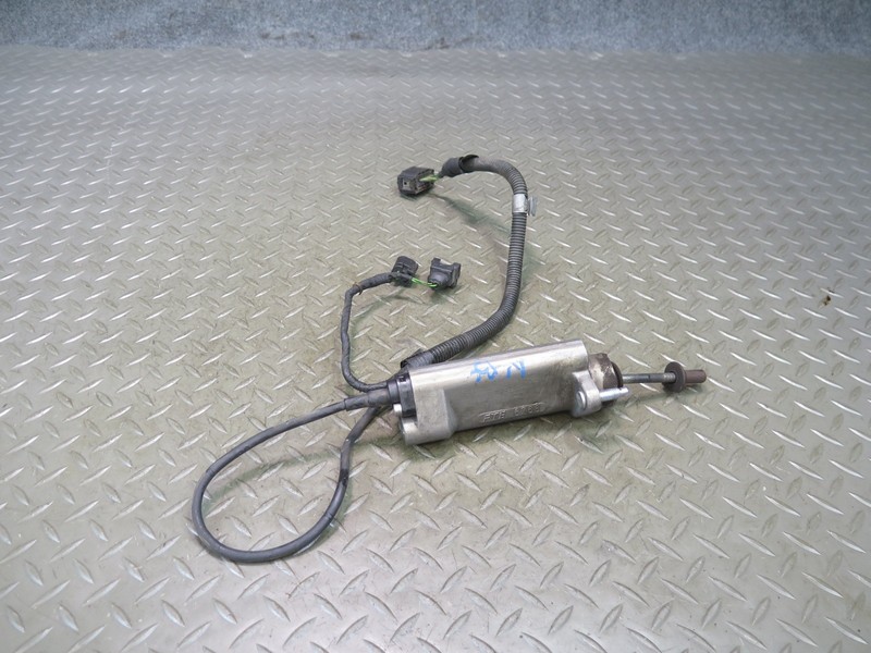 2006-2010 BMW E63 E64 M6 SMG TRANSMISSION CLUTCH SLAVE CYLINDER FTE6768
