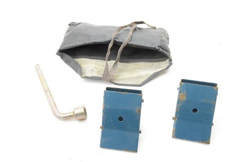 1989-1991 Mazda Rx7 13B Vert Tire Chalks and Lug Wrench with Case