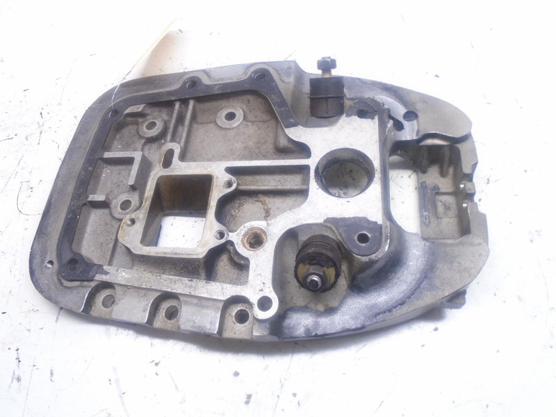 R1 819054, PLATE, Spacer, FORCE, 70 H.P. (1991-1995)