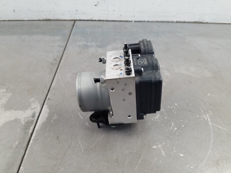 2025 Toyota Corolla GR AWD ABS Brake Pump Module 3K Miles #7476 B7