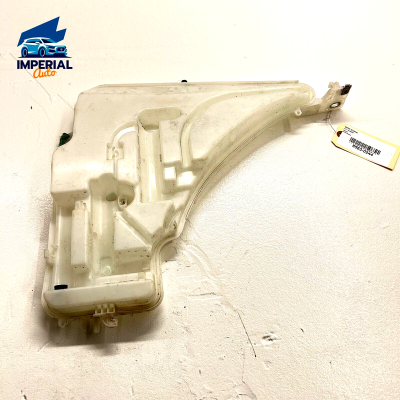 2017 - 2021 BMW M240XI WINDSHIELD WASHER WIPER BOTTLE RESERVOIR TANK OEM
