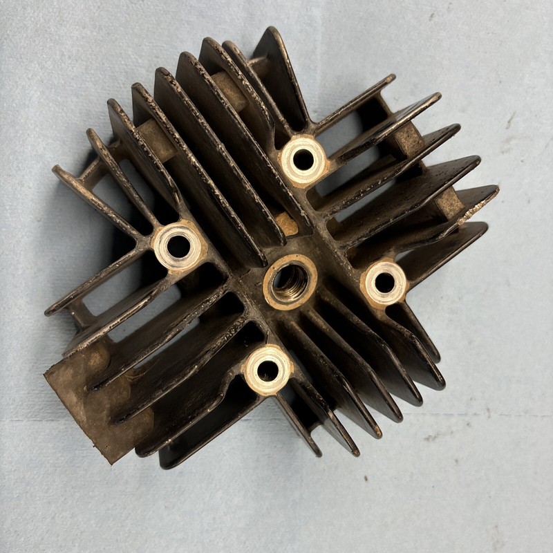 2004 Yamaha PW80 Motor Cylinder Head Good