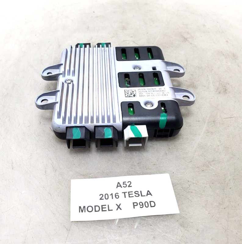 ✅ 2016-2020 OEM Tesla Model S X USB HUB w/ Wi-Fi Control Module Assy