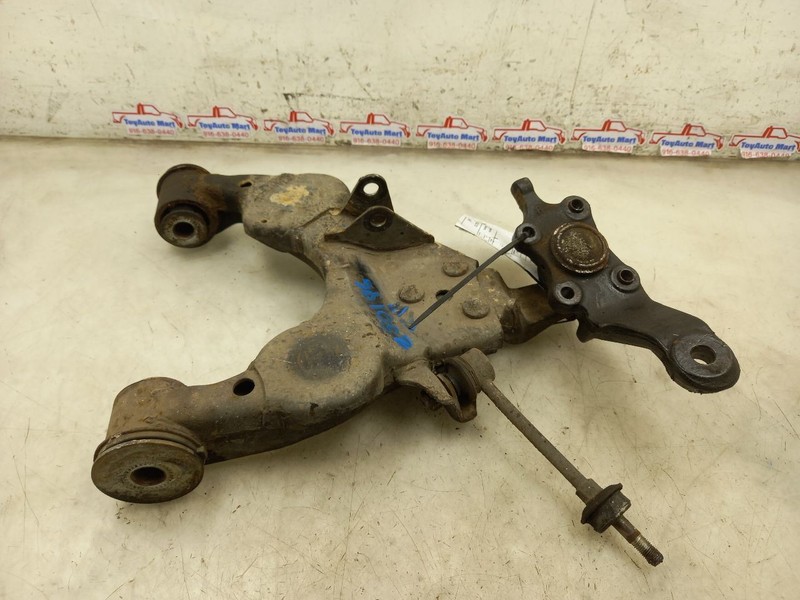 Passenger Right Lower Control Arm Front Fits 00-03 TUNDRA 575425