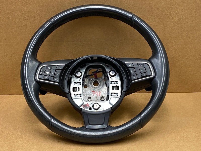 2017-2020 JAGUAR F-PACE STEERING WHEEL OEM LOT791