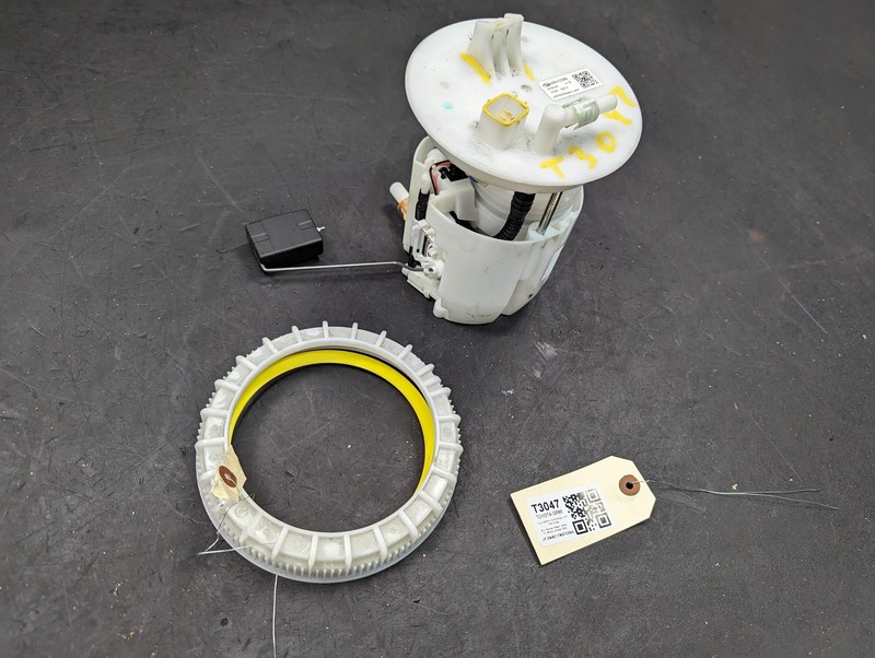 Fuel Pump 2.4L 2022 Toyota GR86 42021-CC000 2023