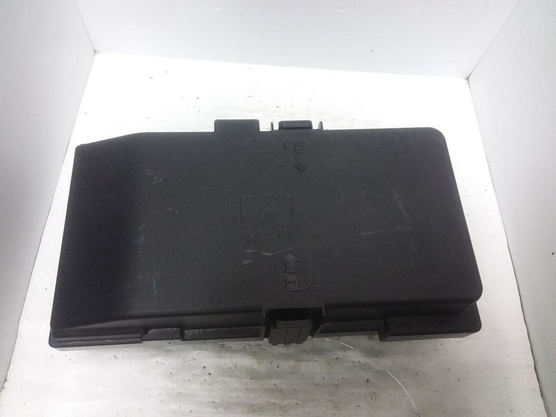 Power Distribution Center Control Module Fuse Box Fits 19-23 CHEROKEE 68351952AC