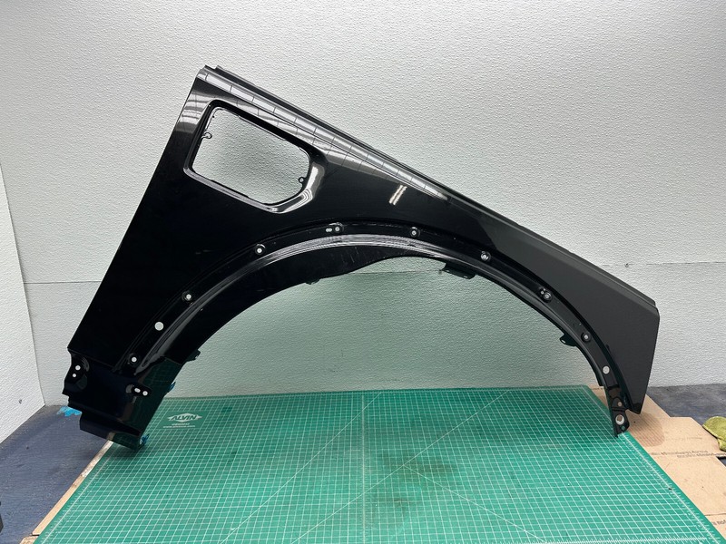 10-16 LAND ROVER LR4 FRONT RIGHT PASSENGER SIDE FENDER WING OEM